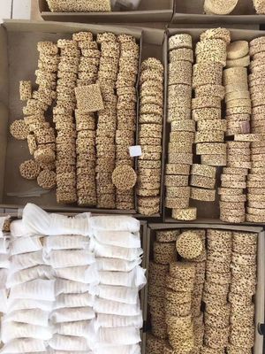 60 Προσαρμοσμένο σχήμα Ppi Zirconia Punching Ceramic Foam Filter Κηραμικές πλάκες